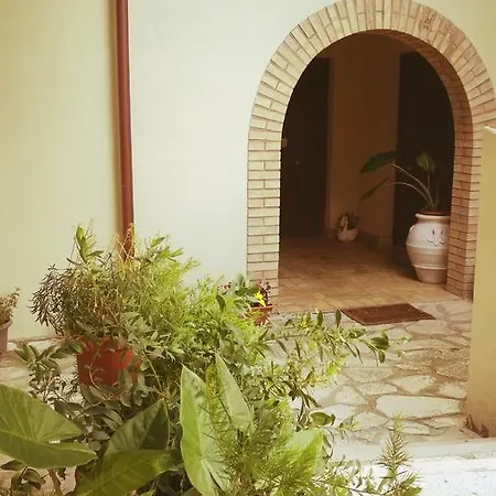 Lae' Affittacamere * Roccamontepiano